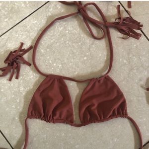 Acacia Cannons in Mai Tai